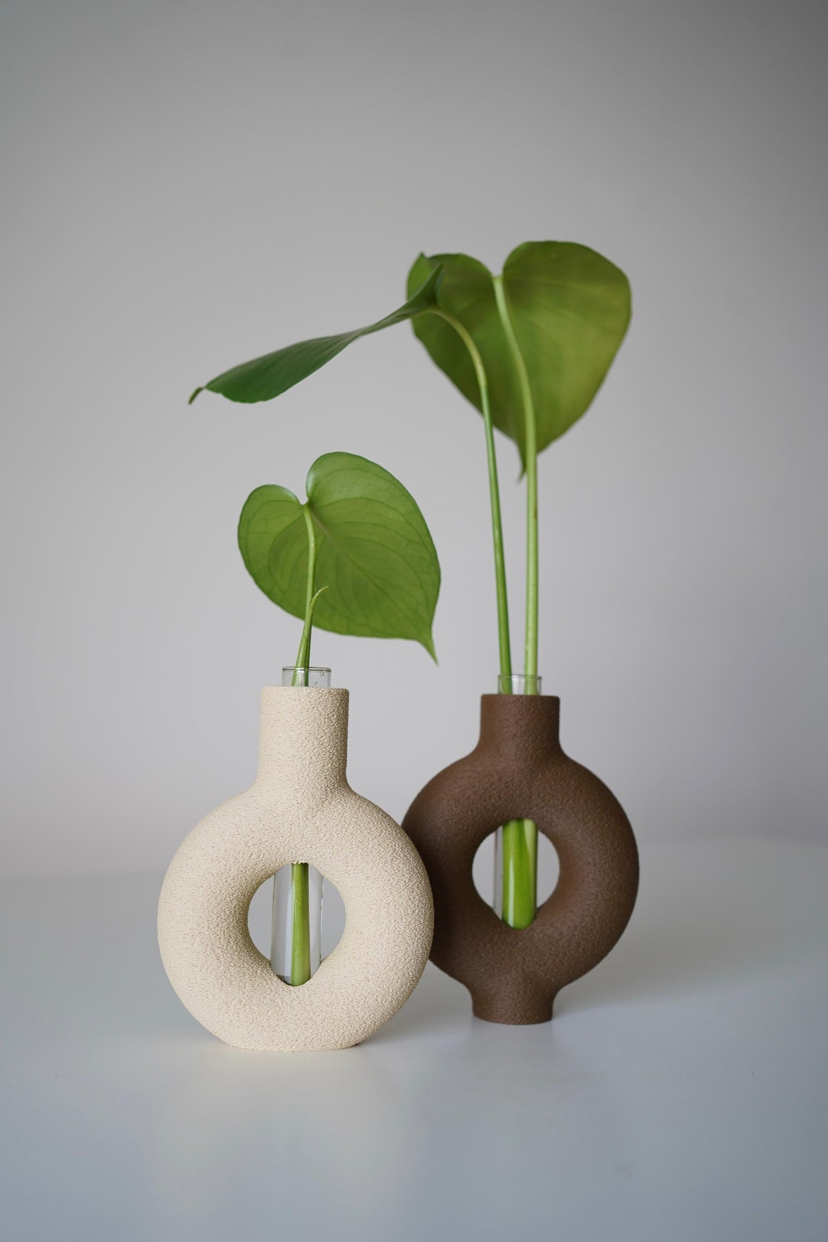 Vases and vessels by Wondarize