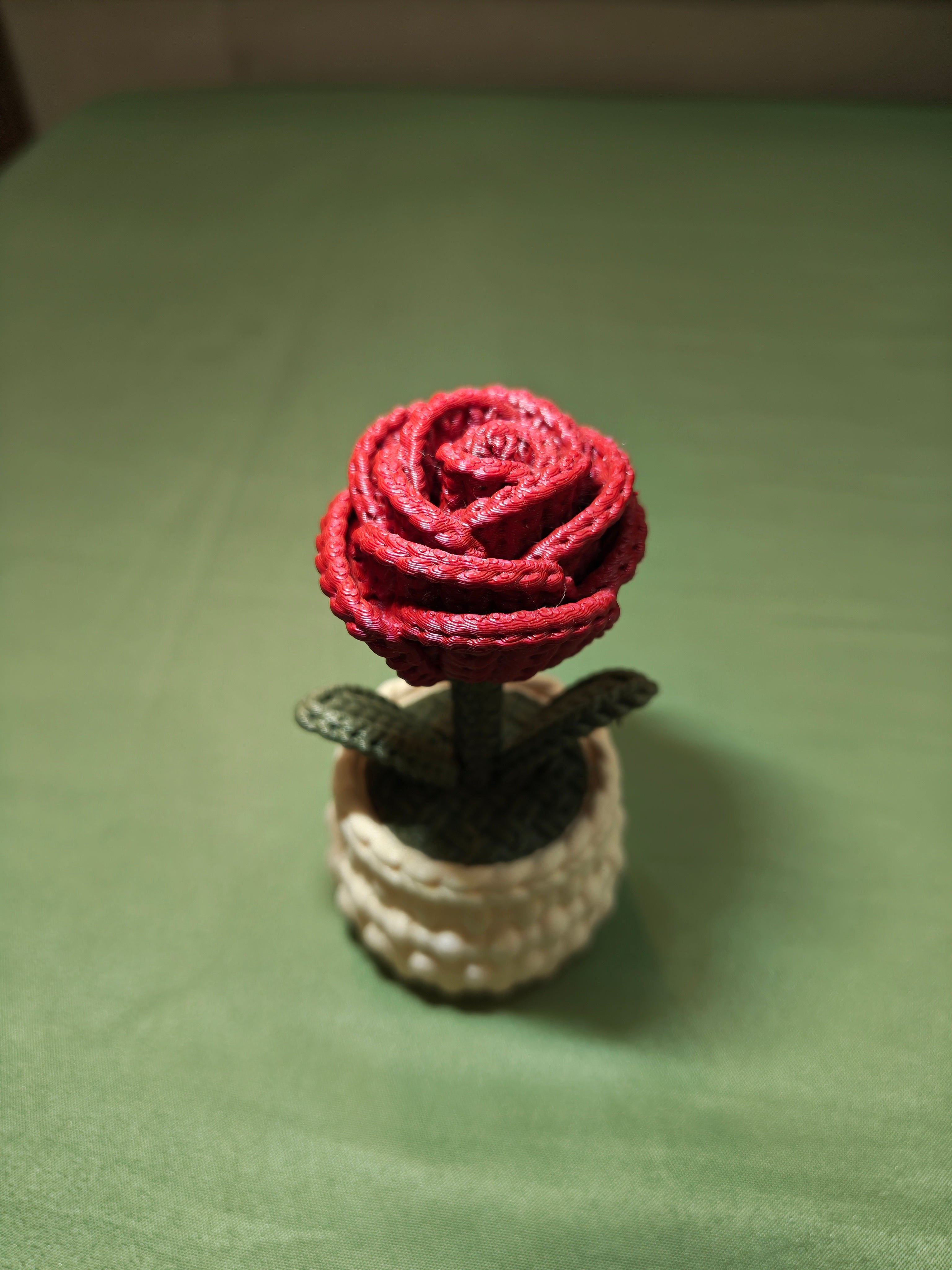 Knitted Rose Ring Holder